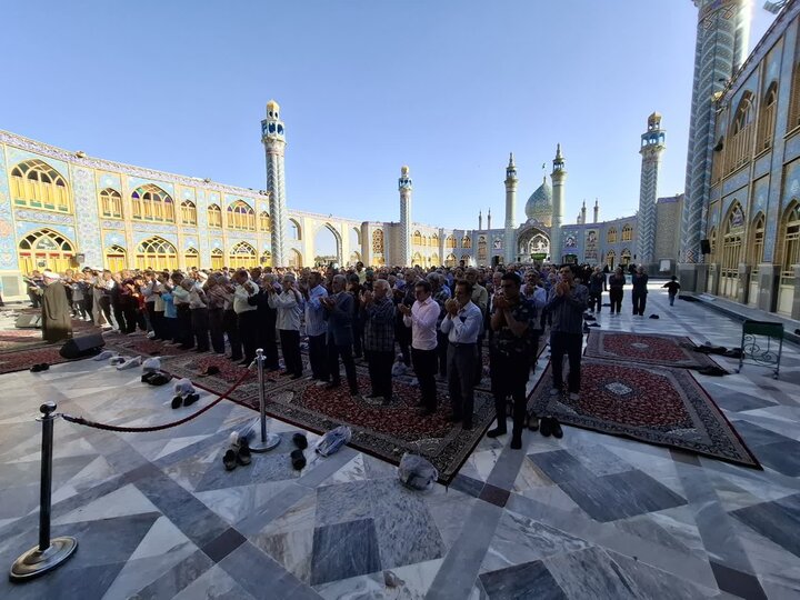تصاویر/ نماز عیدسعیدقربان در آستان مقدس هلال بن علی (ع)