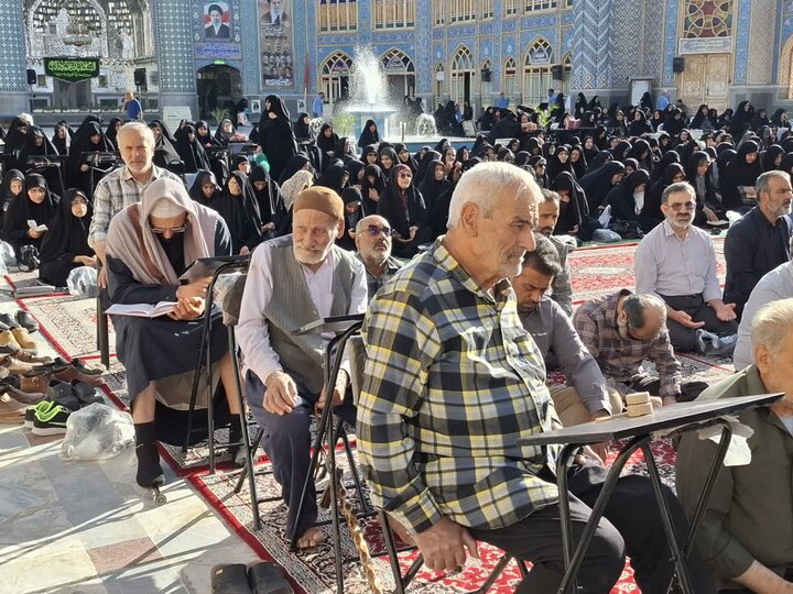 تصاویر/ نماز عیدسعیدقربان در آستان مقدس هلال بن علی (ع)
