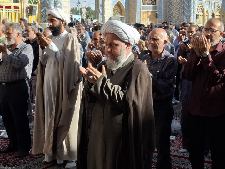 تصاویر/ نماز عیدسعیدقربان در آستان مقدس هلال بن علی (ع)