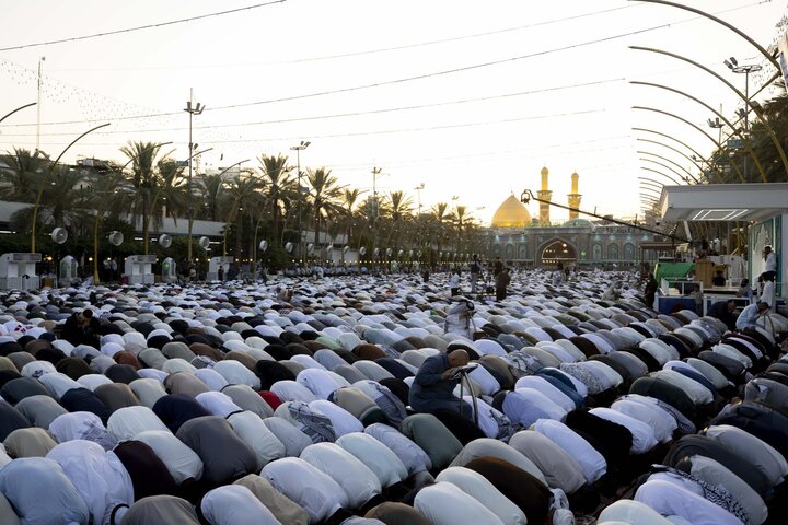 اقامه نماز عید قربان در بین الحرمین کربلای معلی