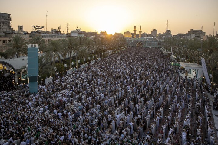 اقامه نماز عید قربان در بین الحرمین کربلای معلی