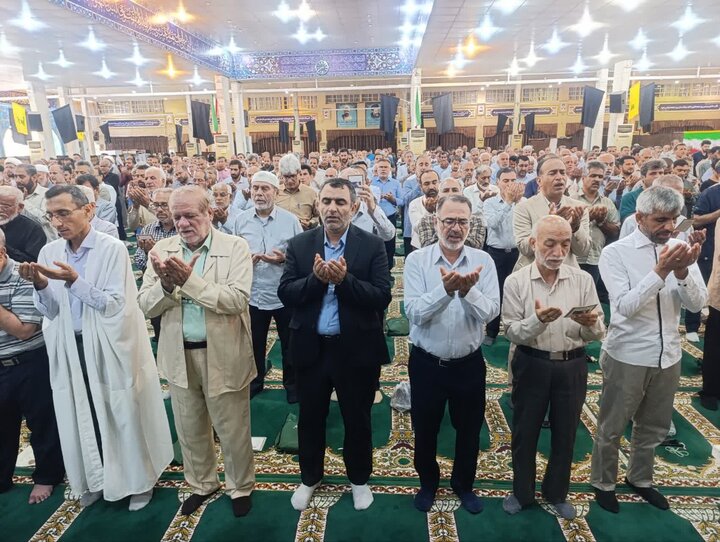 تصاویر/ برگزاری نماز عید سعید قربان در بوشهر