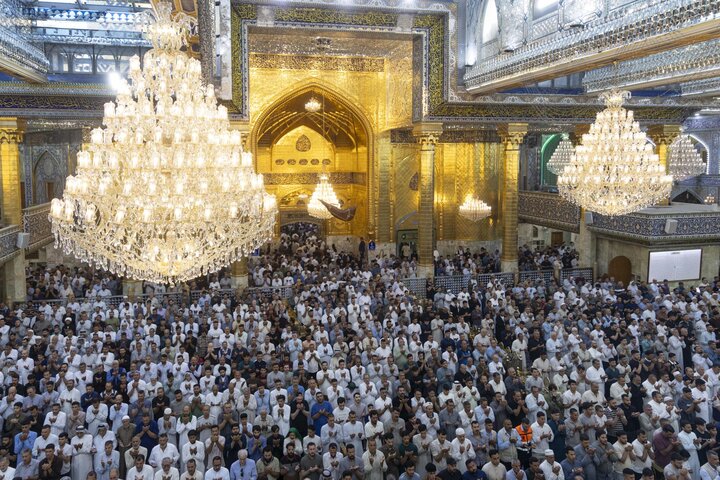 برپایی نماز عید قربان در حرم حضرت اباالفضل العباس (علیه السلام)