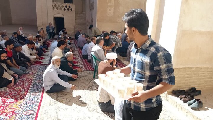 تصاویر/ اقامه با شکوه عید سعید قربان در نطنز