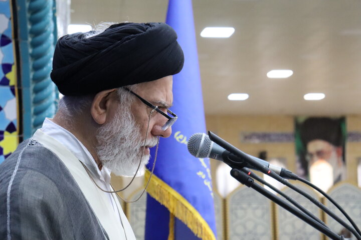 تصاویر/ اقامه نماز عید سعید قربان در دیّر