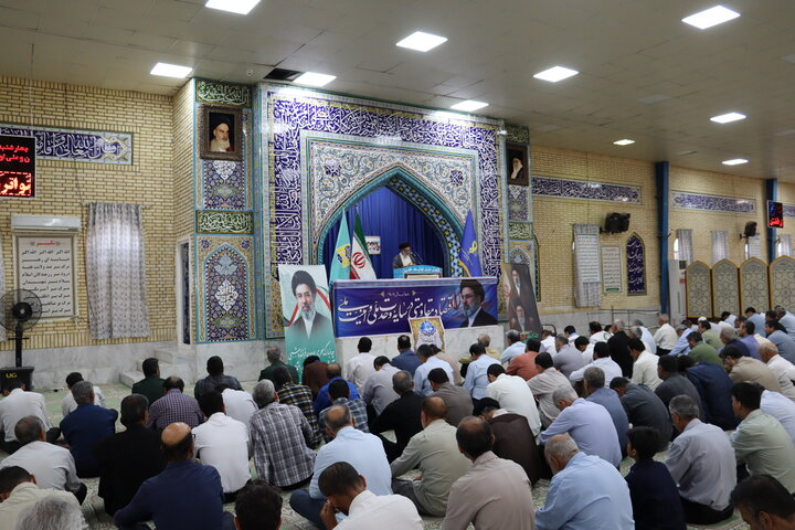 تصاویر/ اقامه نماز عید سعید قربان در دیّر
