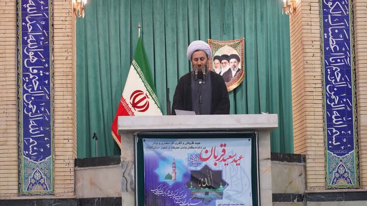 تصاویر/ اقامه نماز عید قربان در خوی