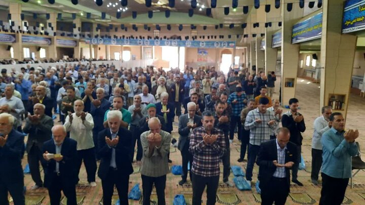 تصاویر/اقامه نماز عید قربان در خمین