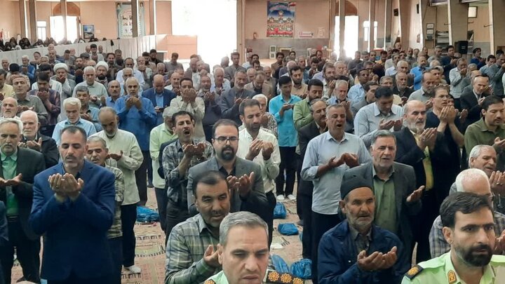 تصاویر/اقامه نماز عید قربان در خمین