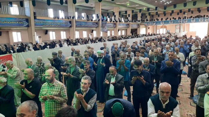 تصاویر/اقامه نماز عید قربان در خمین