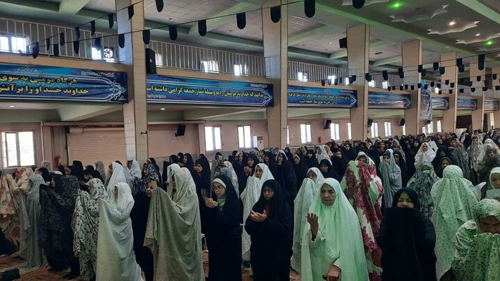 تصاویر/اقامه نماز عید قربان در خمین