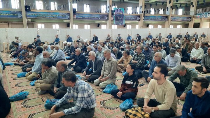 تصاویر/اقامه نماز عید قربان در خمین