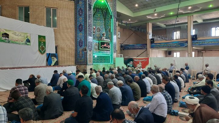 تصاویر/اقامه نماز عید قربان در خمین