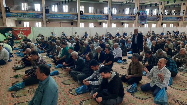 تصاویر/اقامه نماز عید قربان در خمین