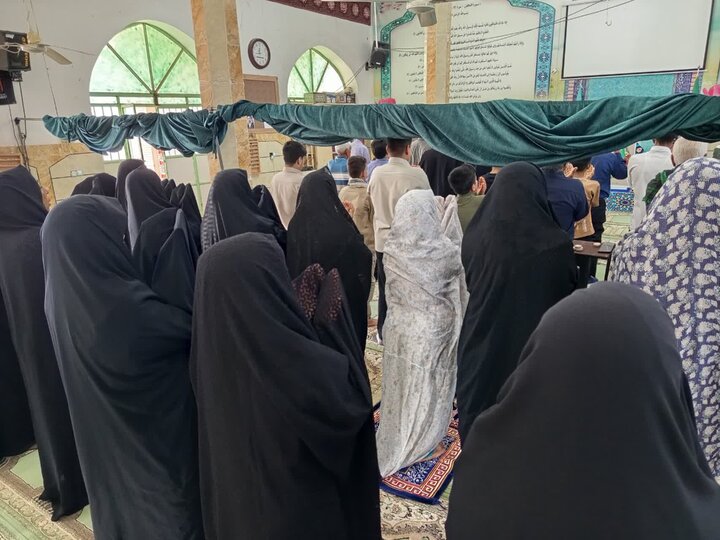 تصاویر/ اقامه نماز عید قربان در شهر بلوک