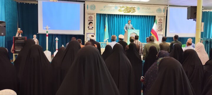 تصاویر/ اقامه نماز عید قربان در شهر یزدان آباد