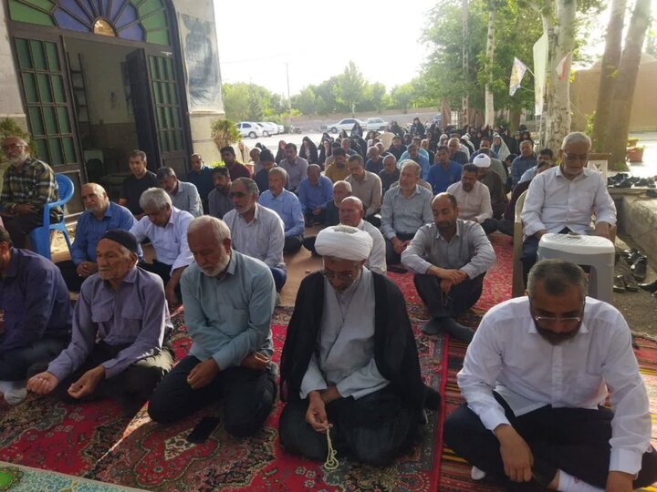 تصاویر/ اقامه نماز عید قربان در شهر محی آباد