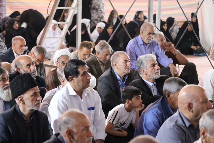 تصاویر/اقامه نمازعیدسعید قربان در خرم آباد