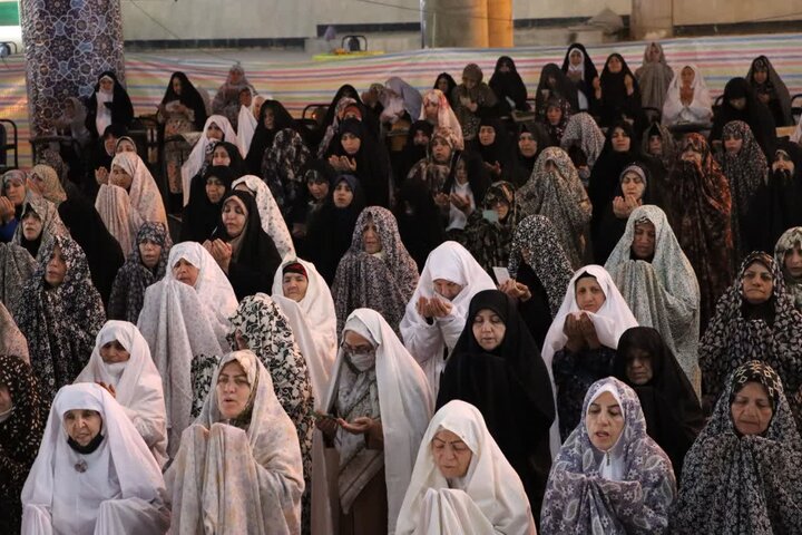 تصاویر/اقامه نمازعیدسعید قربان در خرم آباد