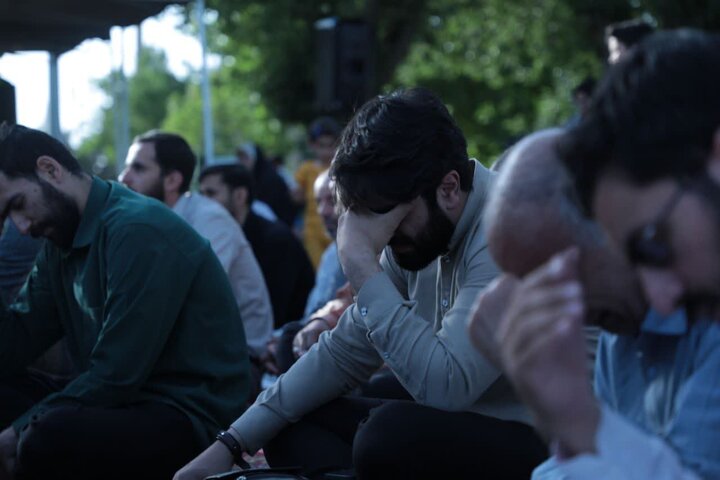 تصاویر/برگزاری مراسم پرشور قرائت دعای عرفه در خرم آباد