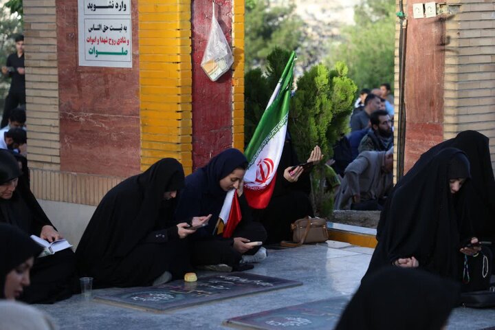 تصاویر/برگزاری مراسم پرشور قرائت دعای عرفه در خرم آباد