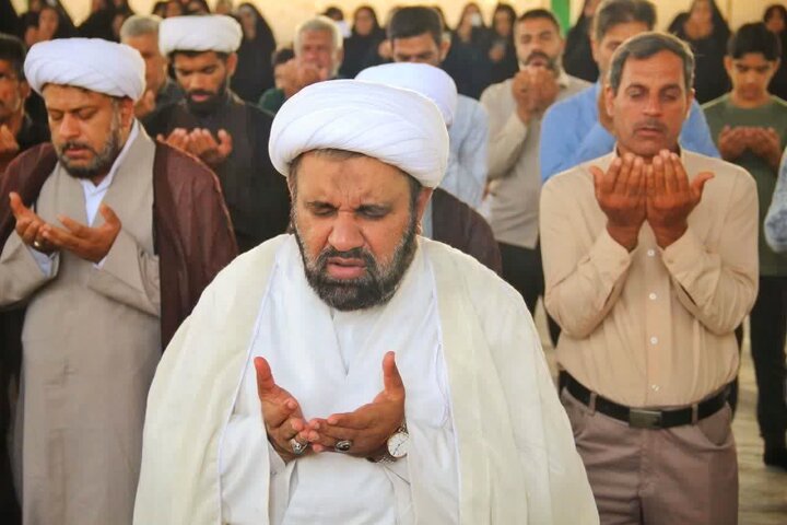 تصاویر/ اقامه نماز عید قربان در شهر نرماشیر