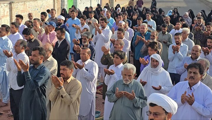 تصاویر/ اقامه نماز عید قربان در شهر ریگان