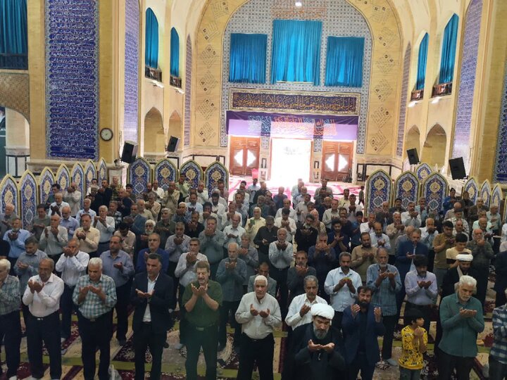 تصاویر/ اقامه نماز عید قربان در شهر بم