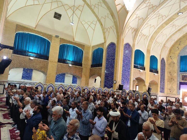 تصاویر/ اقامه نماز عید قربان در شهر بم