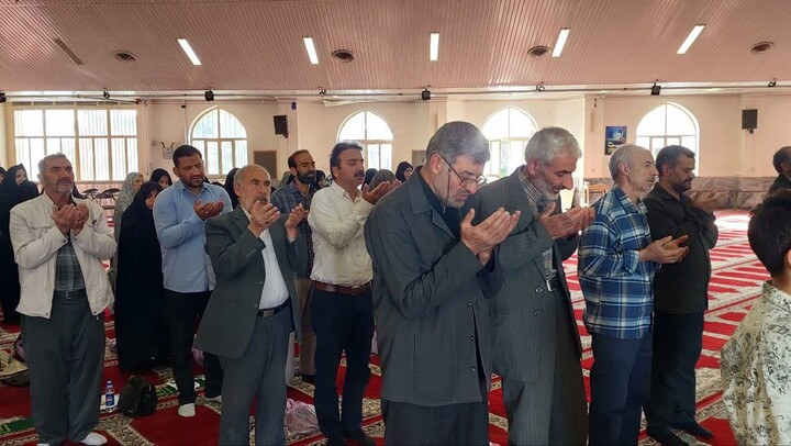 تصاویر / اقامه نماز عید سعید قربان در نهاوند