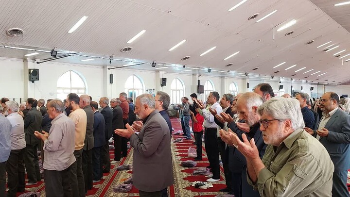 تصاویر / اقامه نماز عید سعید قربان در نهاوند