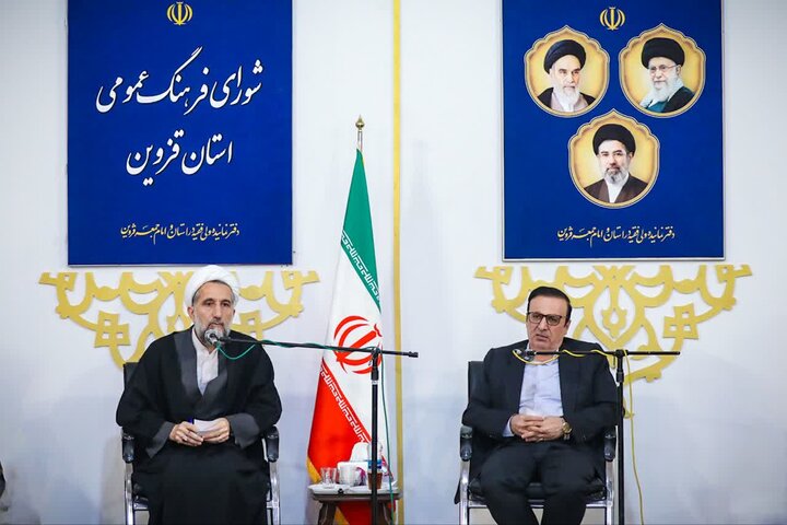 تصاویر / برگزاری  صد وهفتمین جلسه شورای فرهنگ عمومی قزوین