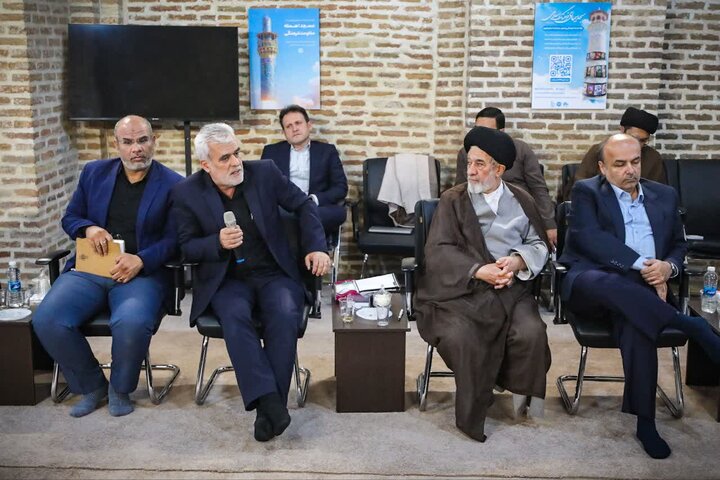 تصاویر / برگزاری  صد وهفتمین جلسه شورای فرهنگ عمومی قزوین
