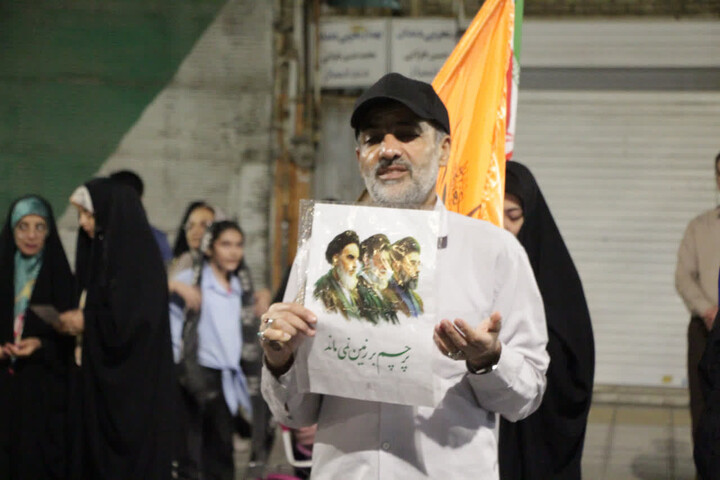 تصاویر / مردم ملایر پای کار انقلاب اسلامی