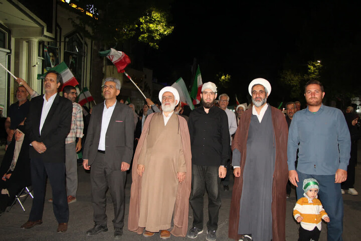 تصاویر / مردم ملایر پای کار انقلاب اسلامی
