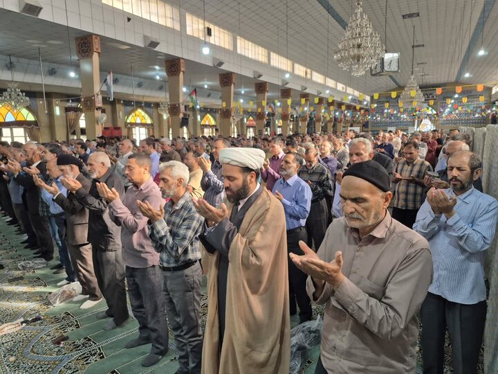 تصاویر/ ماندگار از شکوه حضور مردم مومن شهرستان پاکدشت در نماز عید سعید قربان