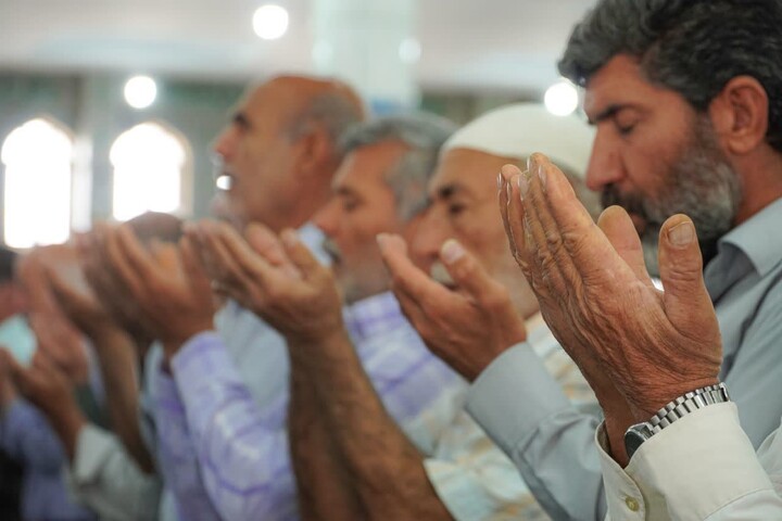 تصاویر/اقامه نماز عید سعید قربان در کرمان