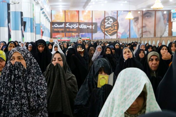 تصاویر/اقامه نماز عید سعید قربان در کرمان