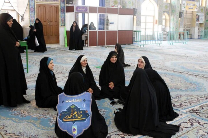 تصاویر/اقامه نماز عید سعید قربان در کرمان