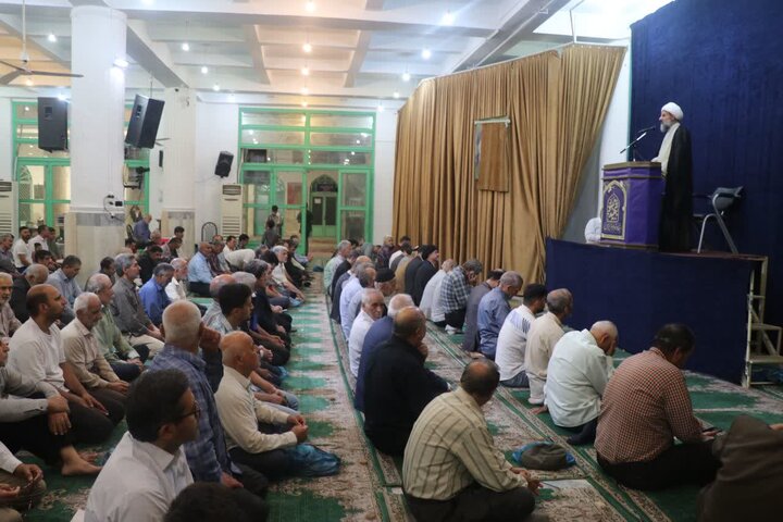 تصاویر/ اقامه نماز عیدسعید قربان در قرچک
