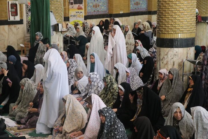 تصاویر/ اقامه نماز عیدسعید قربان در قرچک