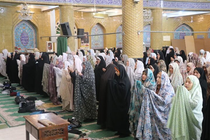 تصاویر/ اقامه نماز عیدسعید قربان در قرچک