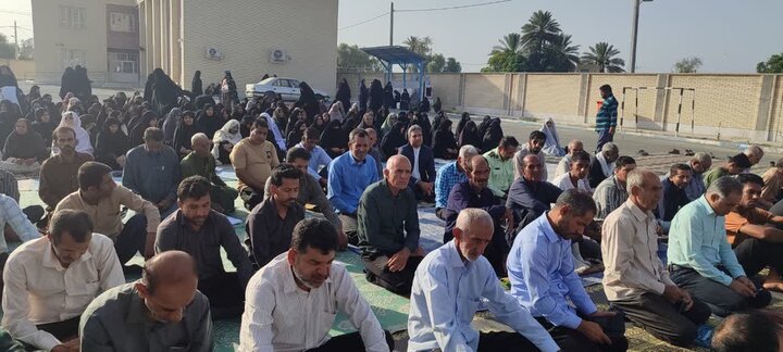 تصاویر/ اقامه نماز عید قربان در شهر منوجان