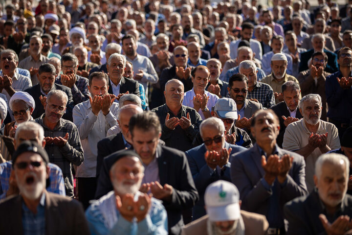 تصاویر / برگزاری نماز عید سعید قربان توسط نماینده ولی فقیه در استان وامام جمعه قزوین
