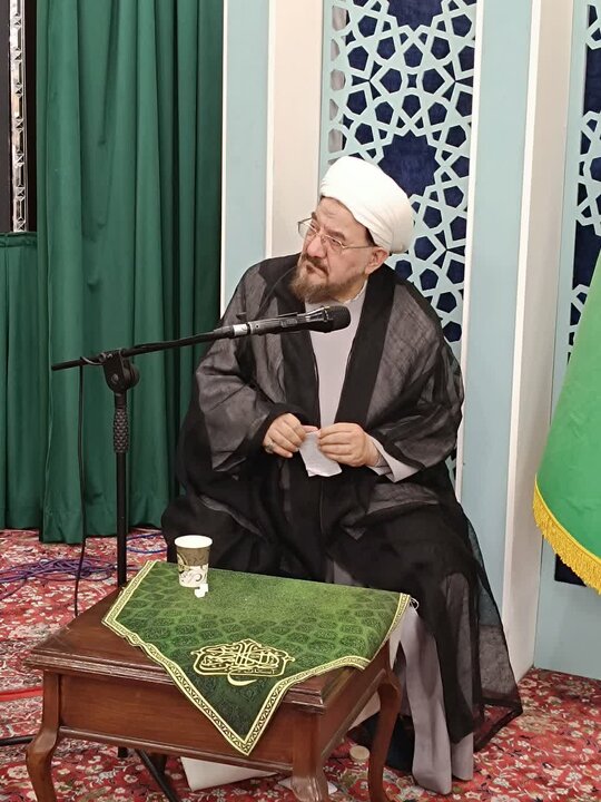 تصاویر/ نشست مبلغان و خطبای تهران در امامزاده صالح (ع)