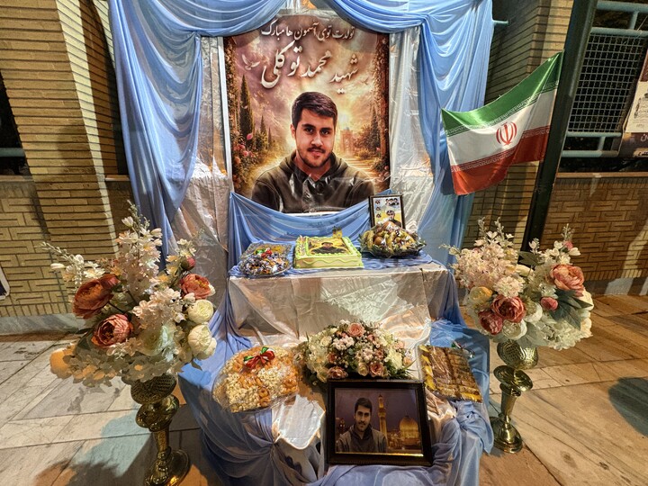 تصاویر / مراسم تولد طلبه شهید محمد توکلی در گلزار شهدا قم