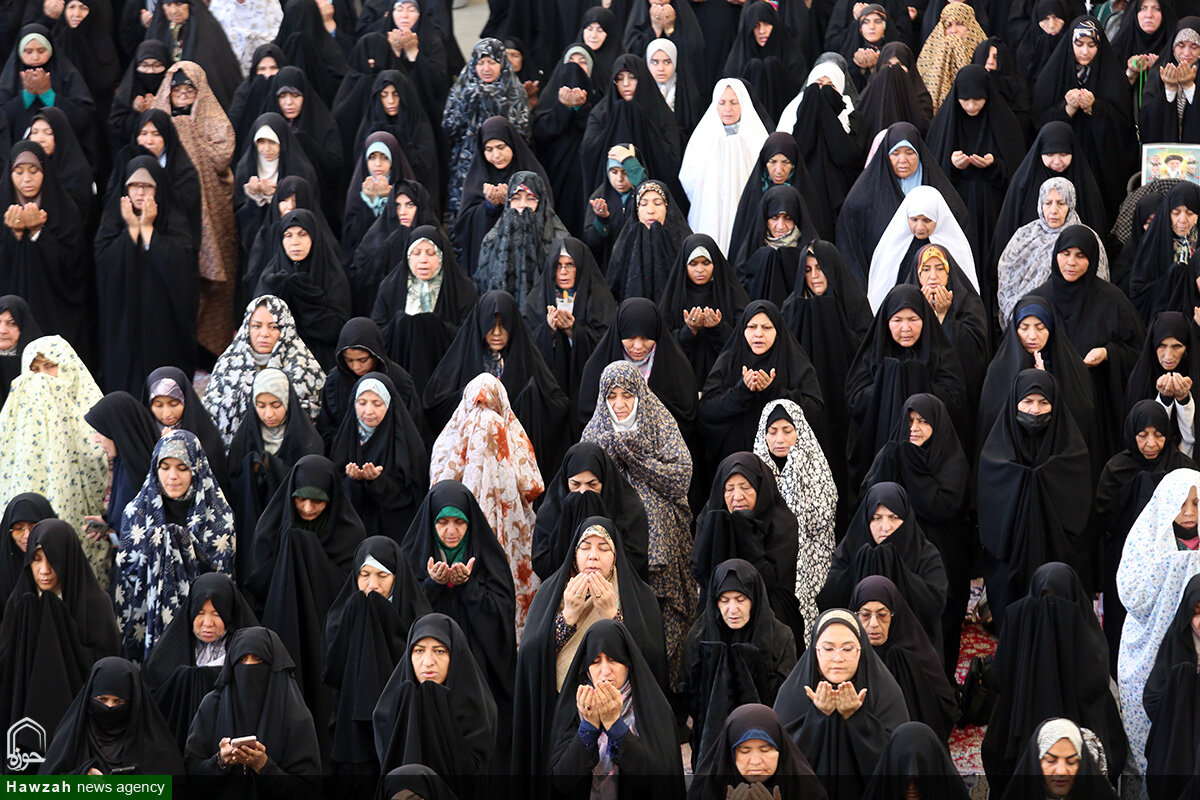 تصاویر/ نماز عید سعید قربان در حرم مطهر حضرت معصومه (س)