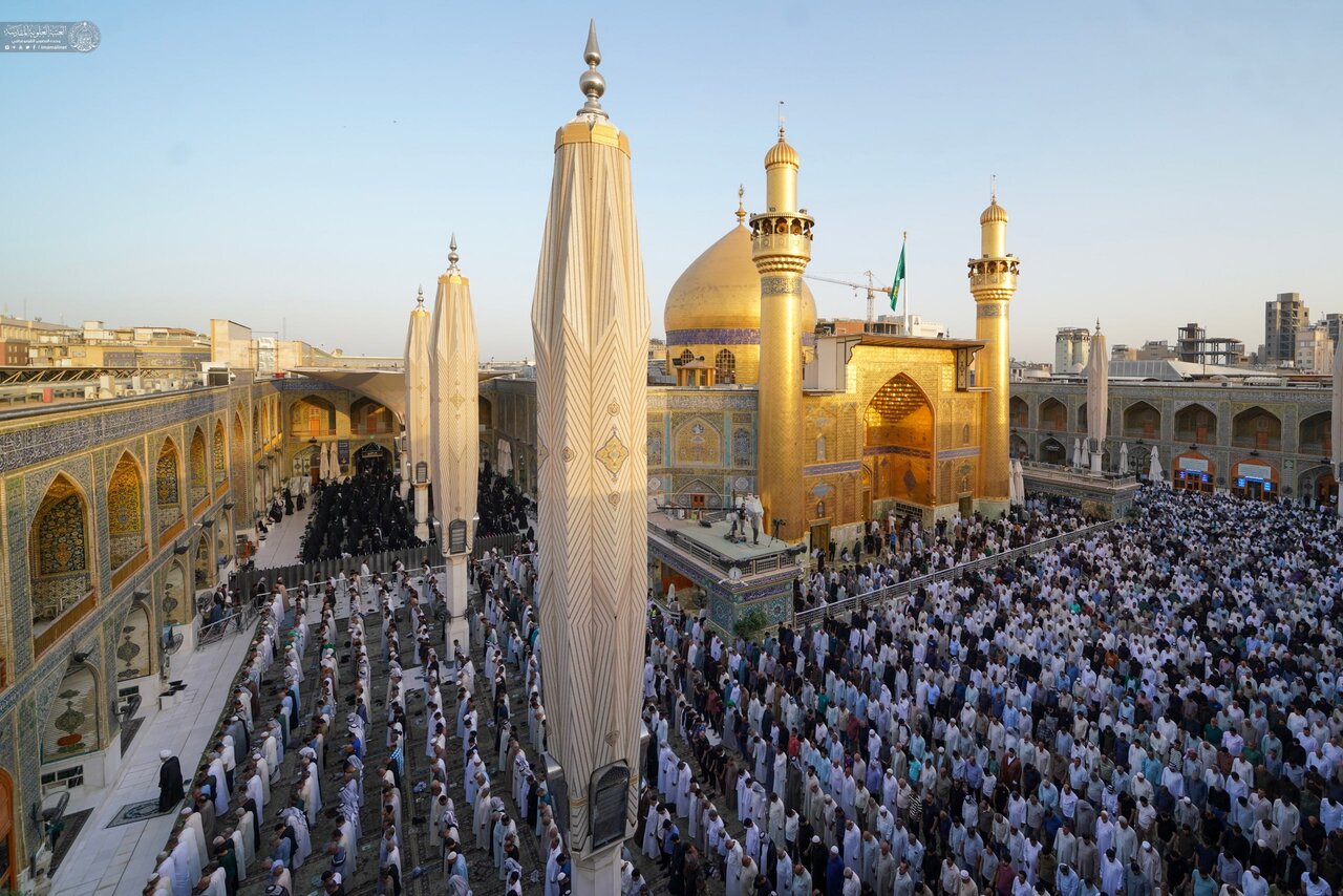 تقرير مصور | المؤمنون يُحيون صلاة عيد الأضحى في الحرم العلوي المطهر