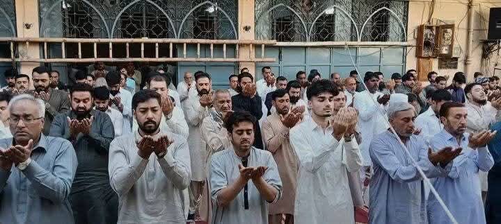 حسینیہ ہال صدر پشاور میں نمازِ عید الاضحی کا خوبصورت اجتماع / اتحادِ بین المسلمین پر خصوصی توجہ