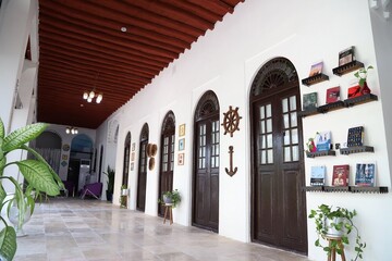 تاریخی‌ترین کتابخانه استان بوشهر بازگشایی شد